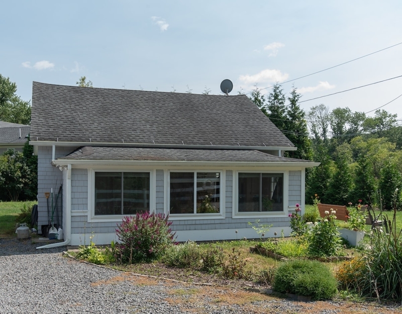 Charming Cottage near Wickford