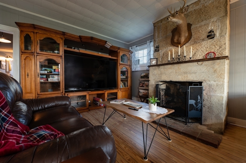 Listing photo