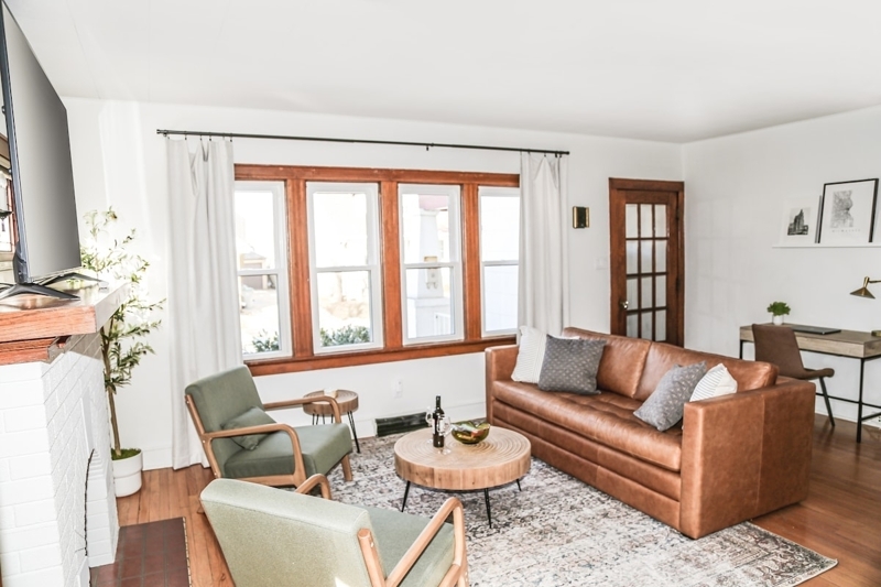Close to Stadium|Near Attractions|Parking|Sleeps 5