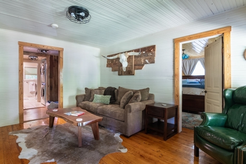 Captain’s Cabin