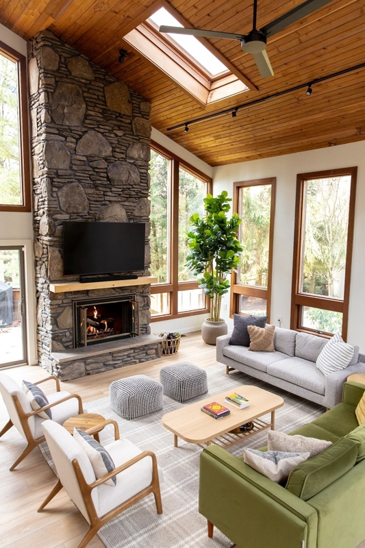 Modern Luxury Chalet on 10 Private Acres