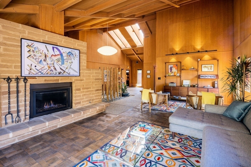 Listing photo