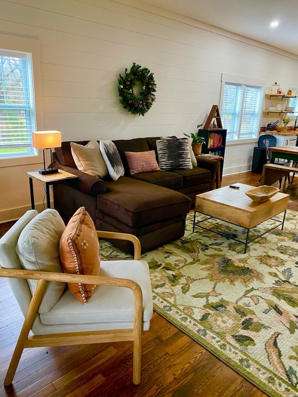 Renovated 1925 Farmhouse on Lake Chatuge
