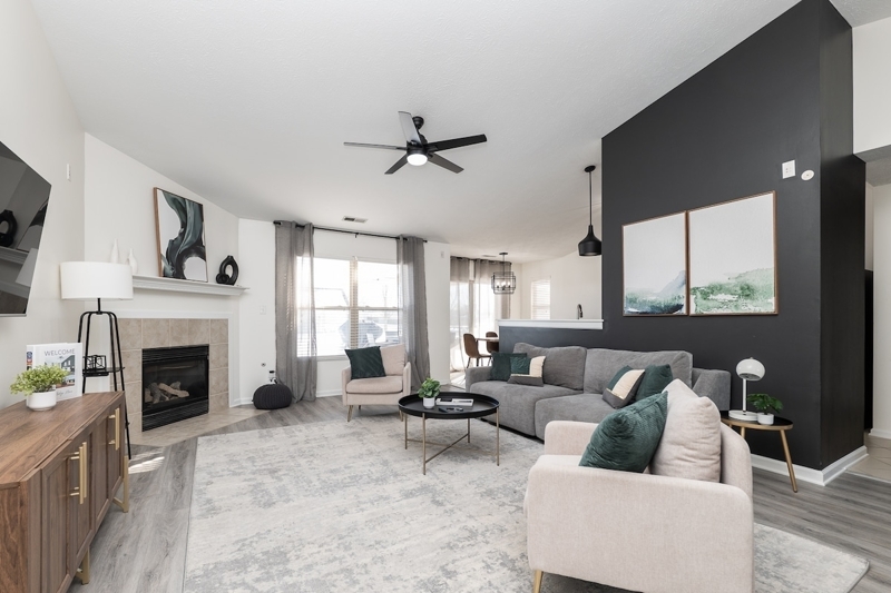 NEW! Modern Ranch Near Grand Park, Sleeps 10!