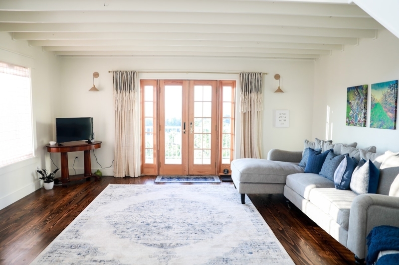 The Orchard Oasis: Charming & Romantic Farm Stay