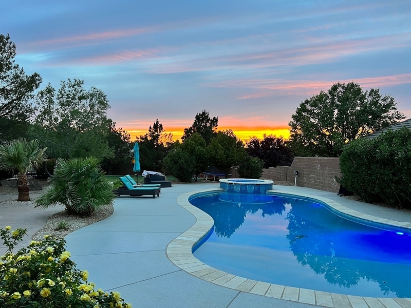 Resort-Style Guesthouse Near Zion & Sand Hollow