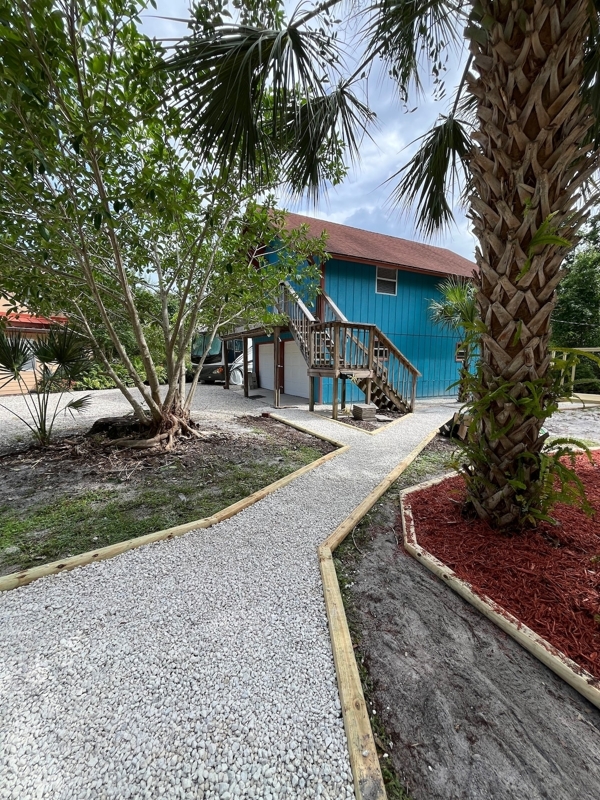 Sandy Pines Perch - Your Indian River Dock Life Ba