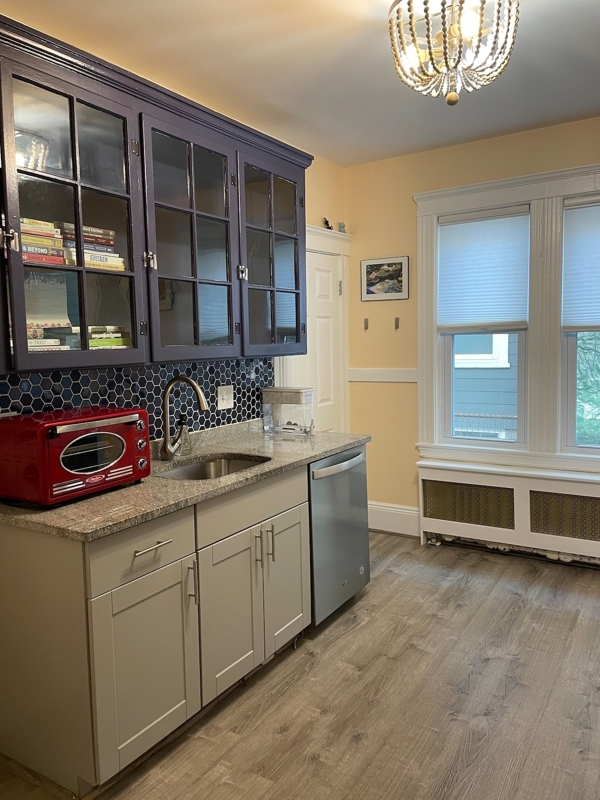 Stylish 2-bedroom JP Pondside Pad