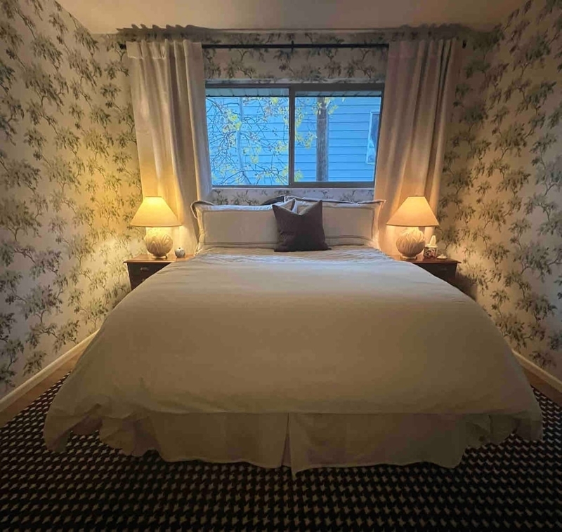 Millcreek Cottage: Covered Parking, Fiber Internet