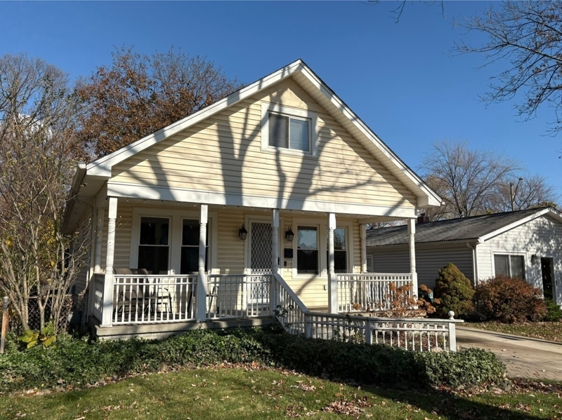 Listing photo