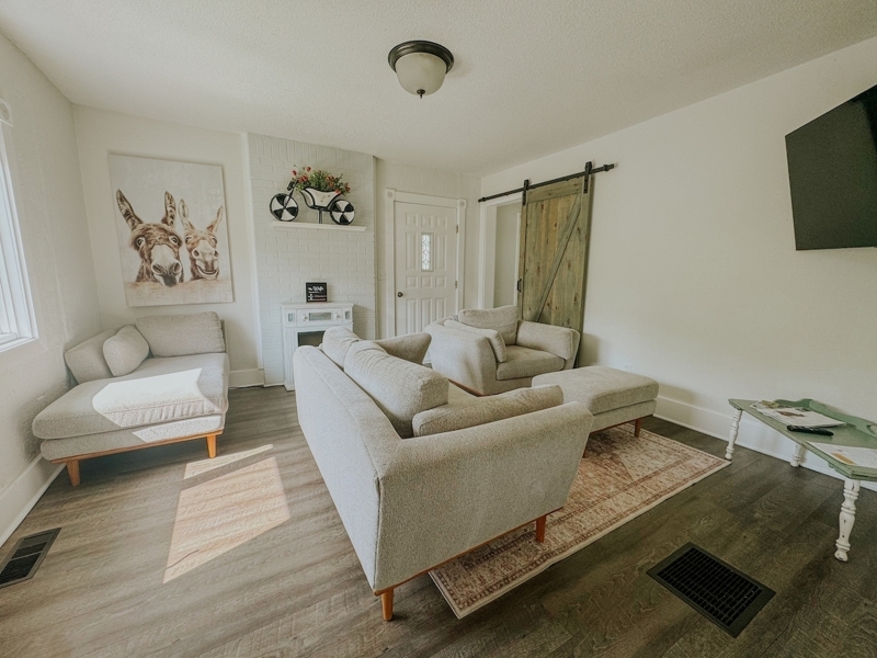 Fenced Yard | PetsOK | Central Air | Sleeps 5