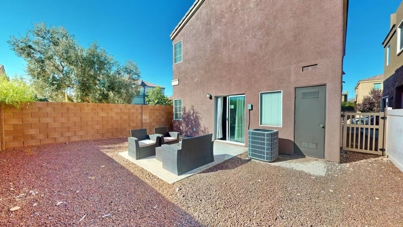 Bright 3BR Home Near Strip | Patio & Free Parking