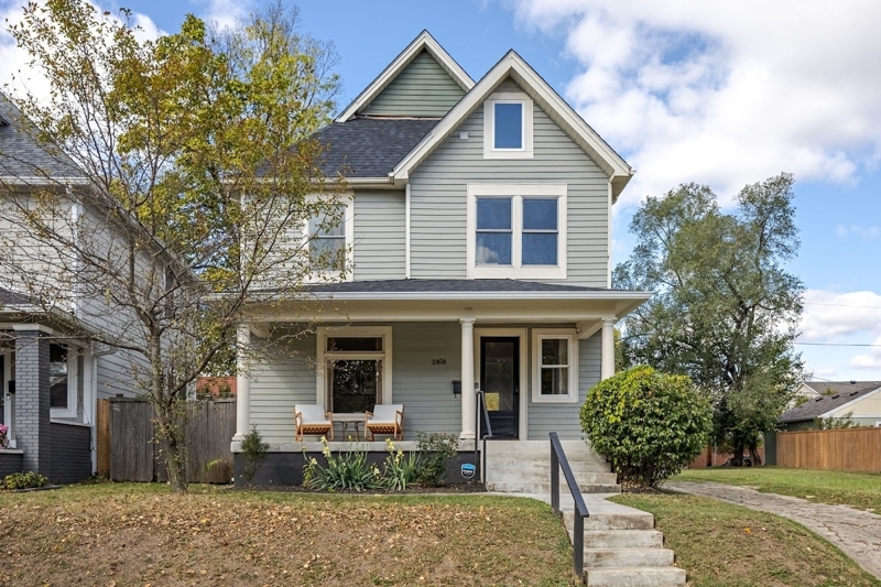 4-bedrooms near downtown | Luxe decor | Fall Creek