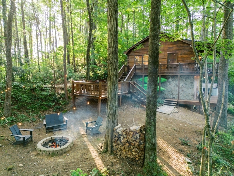 The Cabin at Snail Trail