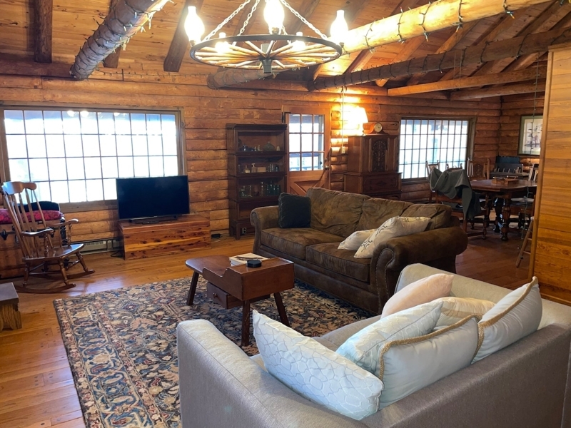 Quiet Log Cabin Woods-Lake Norman 1-5 bedrooms