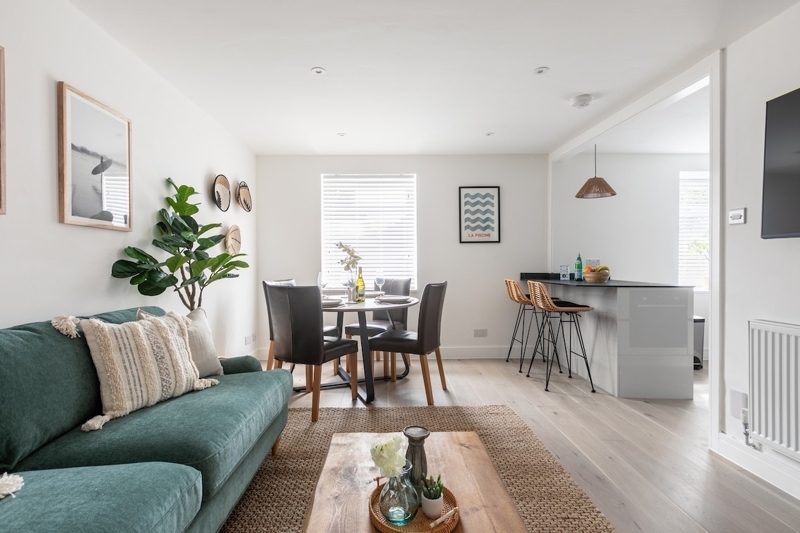 Stylish apartment with parking | Flat 2 Mill House
