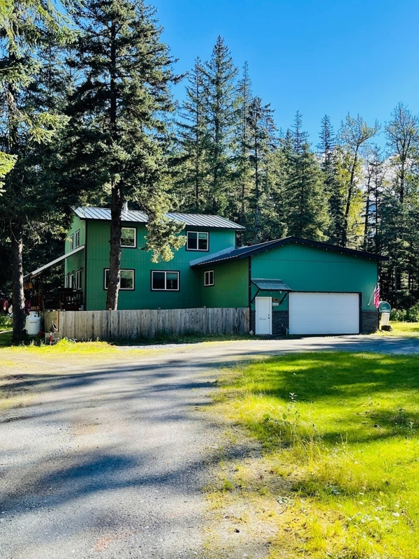 Nordic Bear Den