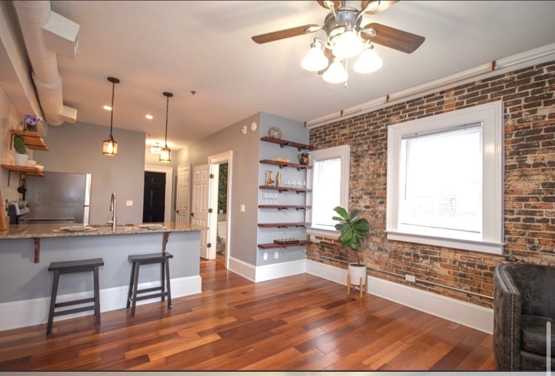 Listing photo