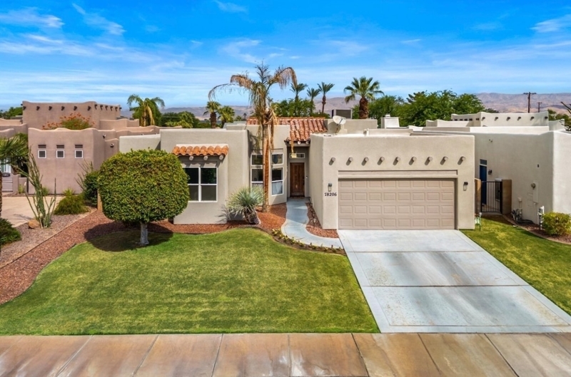 Casa Rosabell, Luxe Desert Retreat