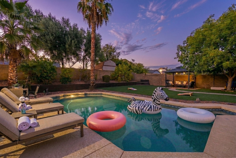4BRM W/ Pool & Hot Tub - The Palms on Kristal