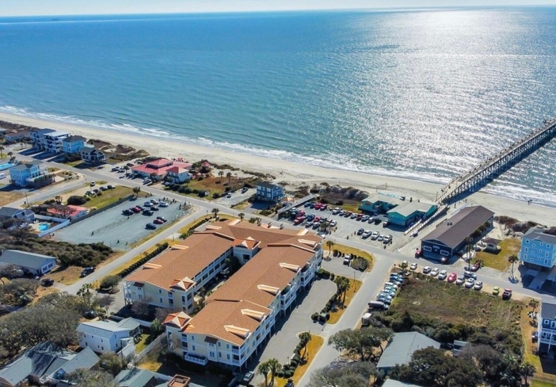 La Vie en Sea - Luxe 2nd Row Condo with a Pool!
