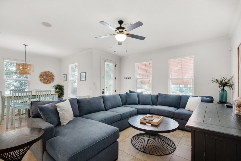 Large Pool, Hot Tub, Arcade, Golf Cart, Walk2Beach