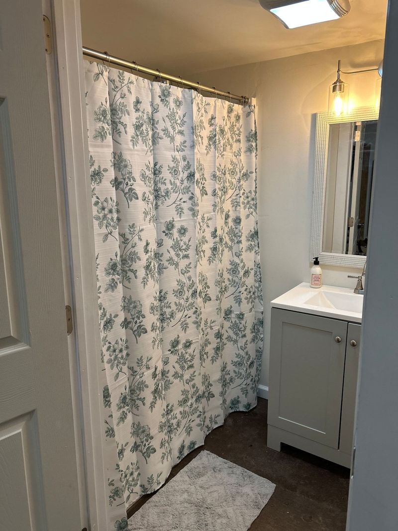 Freshen up after traveling in this fully stocked restroom complete with makeup cloths and towelettes, bath mats, hairdryer, plenty of fluffy towels and washcloths, eco friendly shampoo, conditioner, body wash, lotion and children’s 3-in-1 soap!