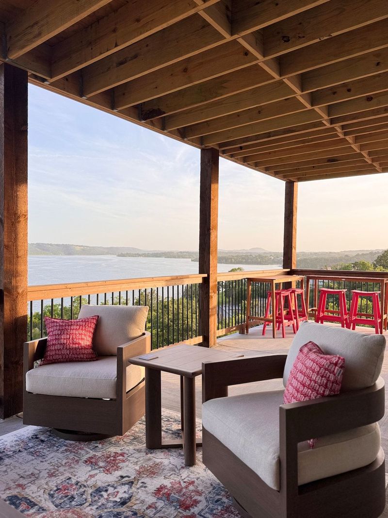Luxury Ski Shack at Table Rock