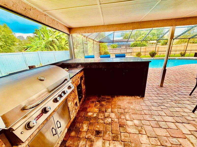 Full outdoor Alfresco kitchens / chefs kitchen