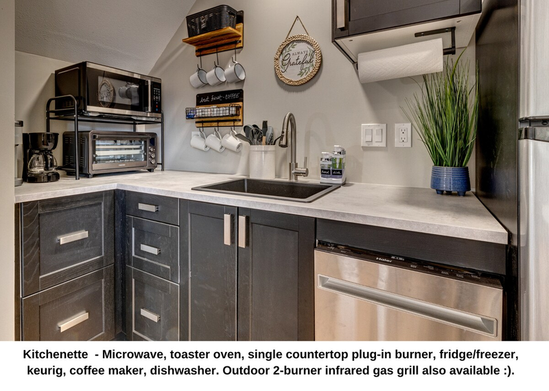 Kitchenette with all your basic needs.