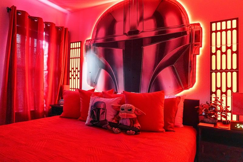 Epic Themed Escape | Private Pool | 4mi-Disney