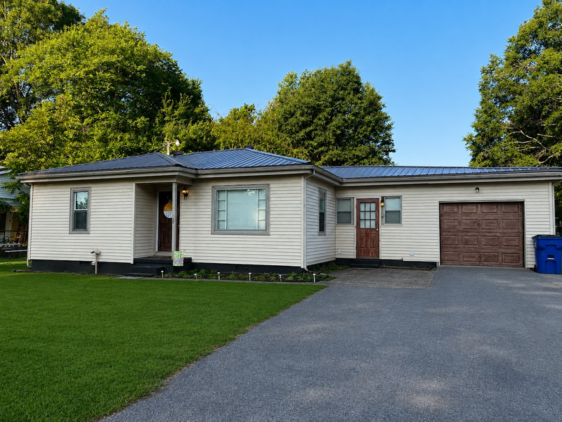 Little Linden Lodge