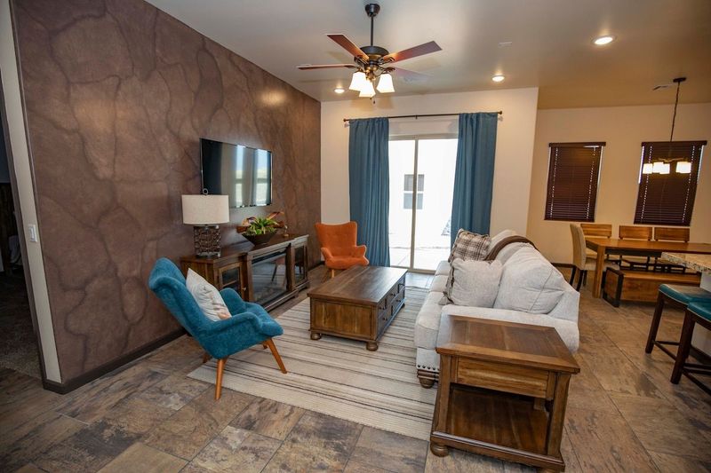 New Southwest Home in Golf Course Community