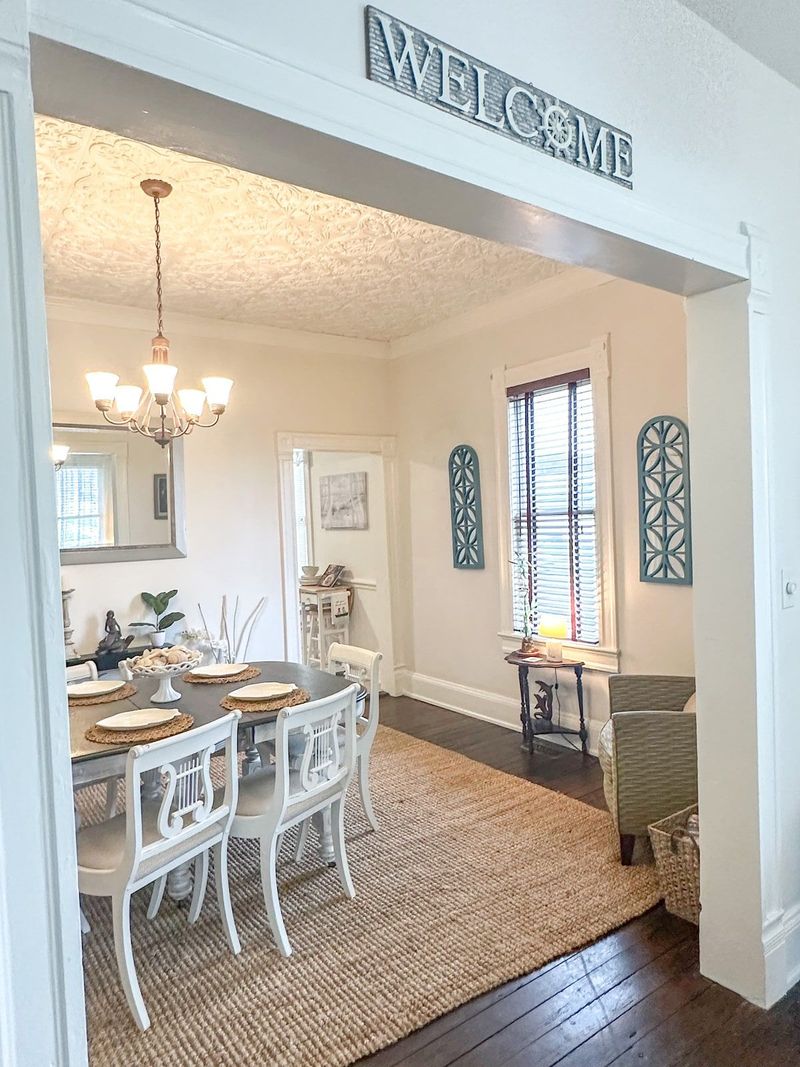 Historic Corner Cottage - Beaufort