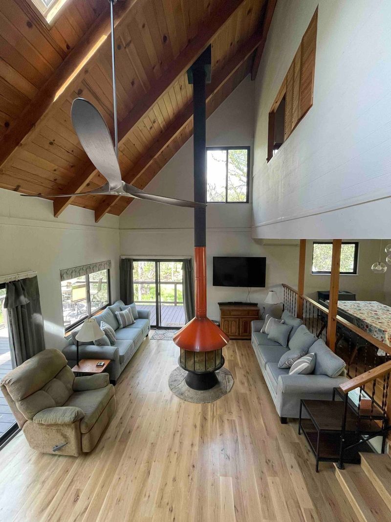 Private Yosemite Getaway at Pine Mountain Lake