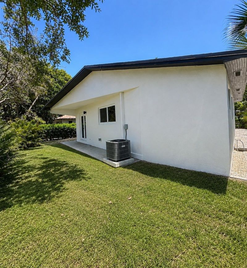 Exterior of Casa Tropica Escape. Your apartment has a private entrance.