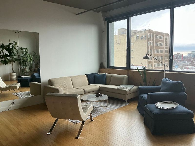 Minimalist design, tasteful furnishings.